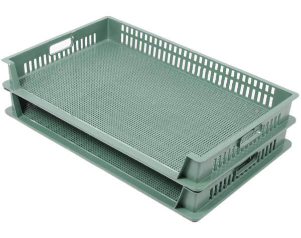 Пластиковый лоток 740х465х95 трёхбортный с мелкой перфорацией