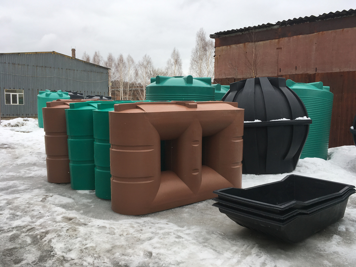 Прямоугольный бак для воды 2000 л