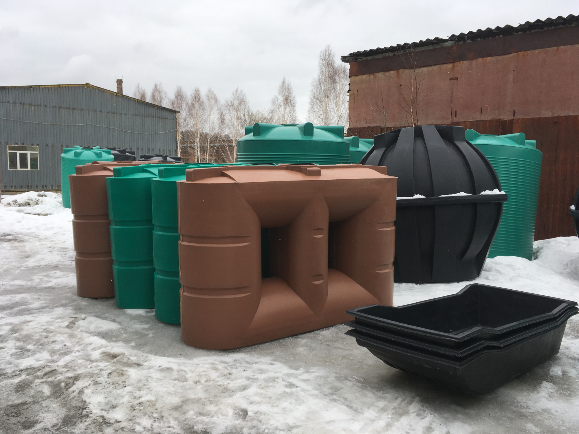 Прямоугольный бак для воды 2000 л 