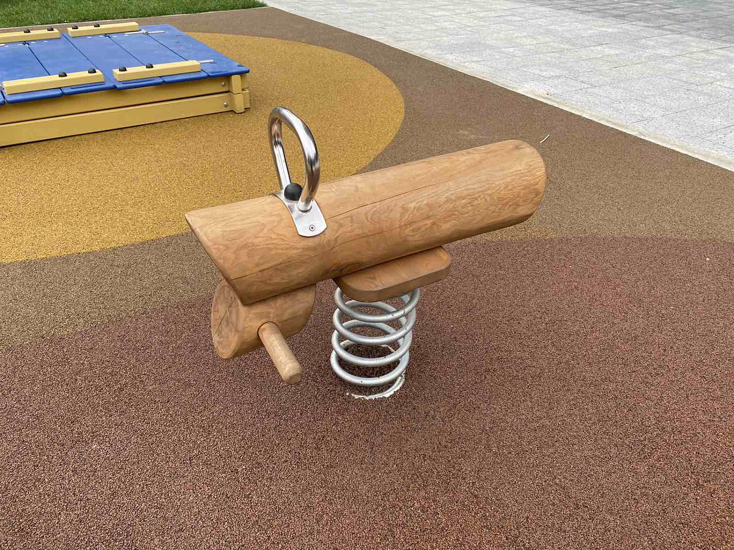 Качалка на пружине HARDWOOD «Гарленд»